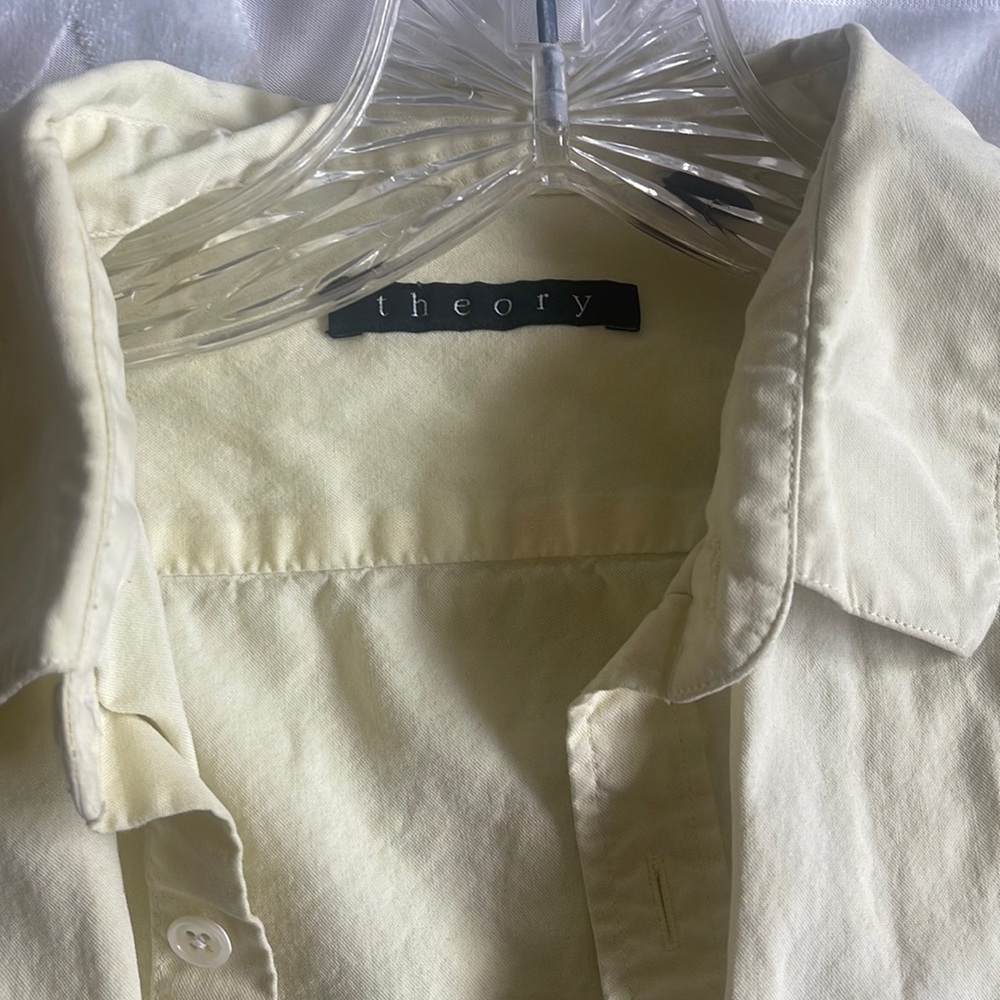 Theory yellow button down size medium
